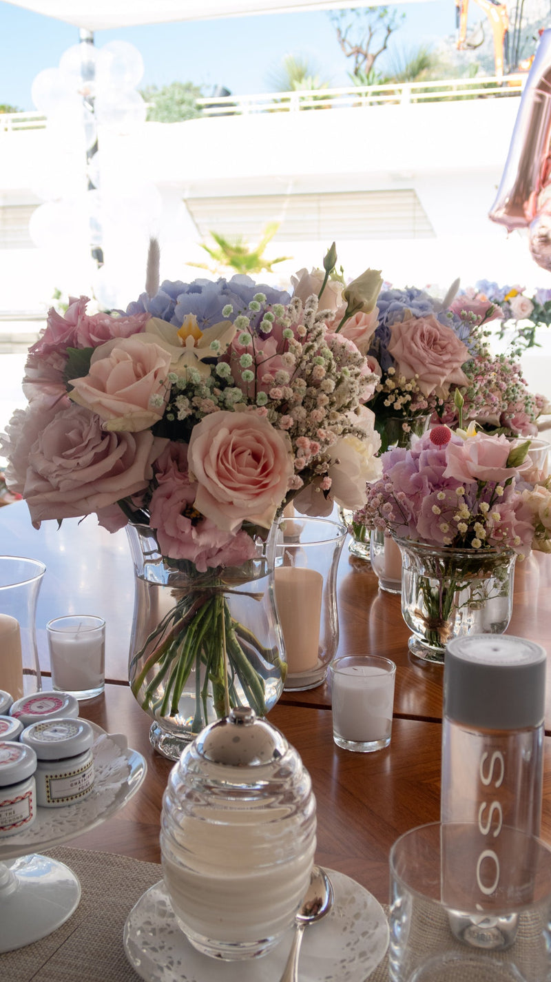 Décoration florale de yacht et d'événement privé — Blush Floral Designer, Côte d'Azur